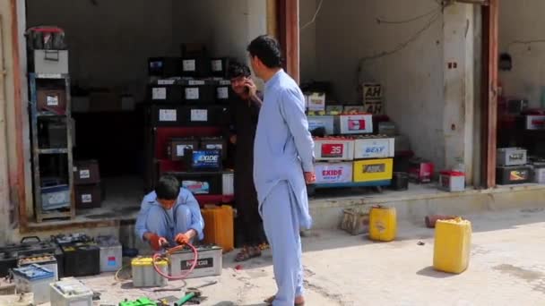 Beeldmateriaal Van Mensen Stadsmarkt Kabul Afghanistan — Stockvideo