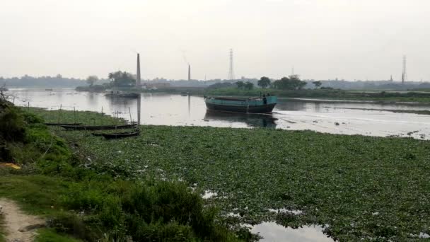 Buriganga River Southwest Outskirts Dhaka Capital Bangladesh Circa March 2020 — Stockvideo