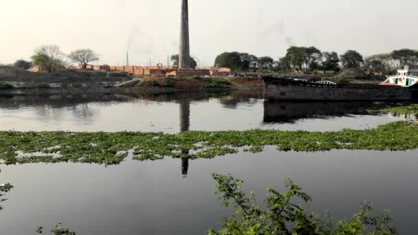 Buriganga River Southwest Outskirts Dhaka Capital Bangladesh Circa March 2020 — Stock Video
