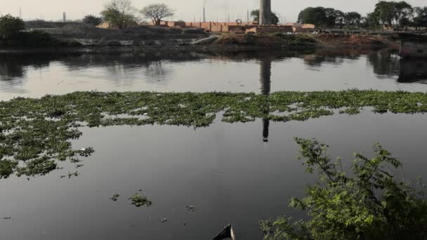 Buriganga River Southwest Outskirts Dhaka Capital Bangladesh Circa March 2020 — Stockvideo