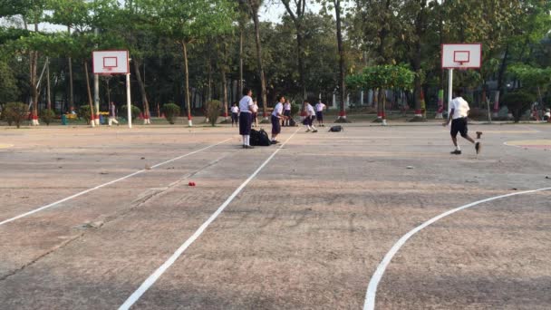 Unidentified Students Playing Cricket Dhaka Residential Model College Mohammadpur Dhaka — Video Stock