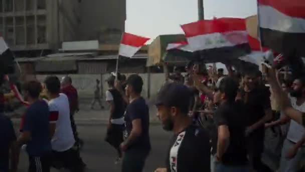 Unidentified People Demonstrating Iraqi Government 2019 Iraqi Protests Also Named — Αρχείο Βίντεο