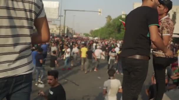 Unidentified People Demonstrating Iraqi Government 2019 Iraqi Protests Also Named — Stock Video