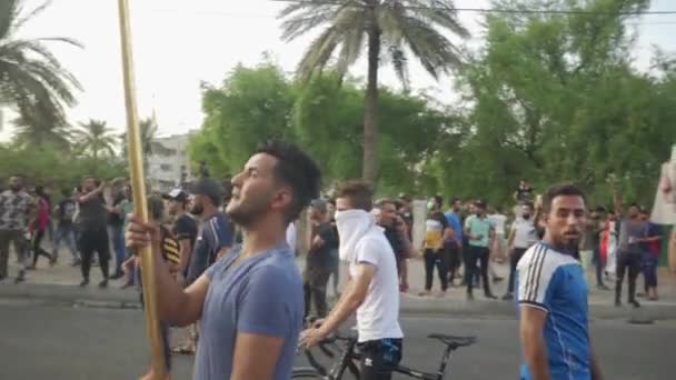 Unidentified People Demonstrating Iraqi Government 2019 Iraqi Protests Also Named — Video Stock