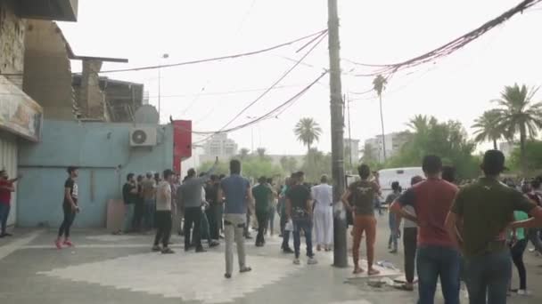 Unidentified People Demonstrating Iraqi Government 2019 Iraqi Protests Also Named — Vídeo de Stock