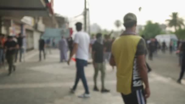 2019 Daki Irak Protestolarında Irak Hükümetine Karşı Gösteri Yapan Kimliği — Stok video