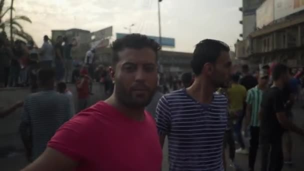 Unidentified People Demonstrating Iraqi Government 2019 Iraqi Protests Also Named — Αρχείο Βίντεο