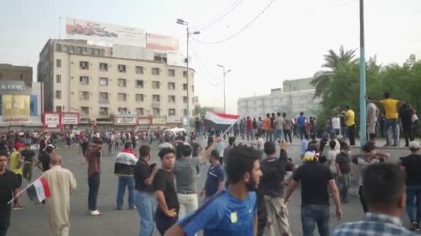 Unidentified People Demonstrating Iraqi Government 2019 Iraqi Protests Also Named — 비디오