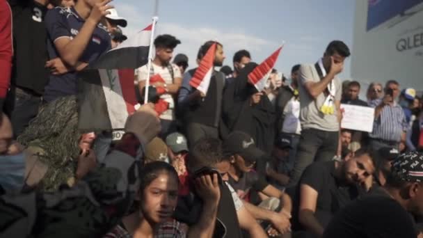 Unidentified People Demonstrating Iraqi Government 2019 Iraqi Protests Also Named — Stock Video