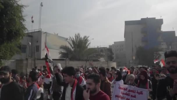 Unidentified People Demonstrating Iraqi Government 2019 Iraqi Protests Also Named — Stockvideo