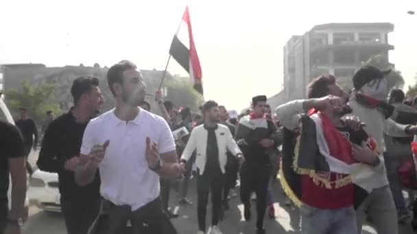 Unidentified People Demonstrating Iraqi Government 2019 Iraqi Protests Also Named — Stockvideo