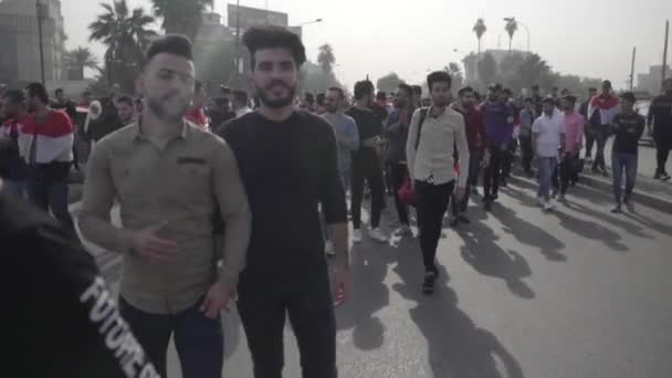 Unidentified People Demonstrating Iraqi Government 2019 Iraqi Protests Also Named — Video Stock