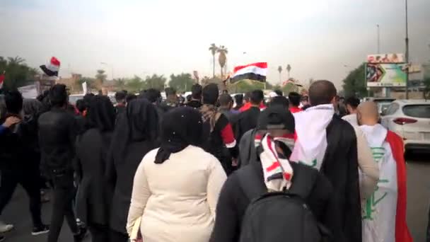 Unidentified People Demonstrating Iraqi Government 2019 Iraqi Protests Also Named — Videoclip de stoc