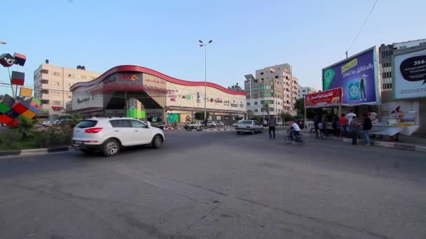 Unidentified People Street Traffic Gaza City West Bank Largest City — Stok Video