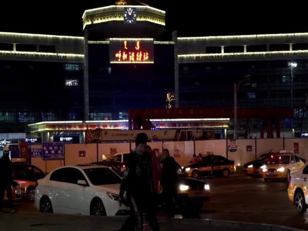 Street Scene Hohhot Erlian Night Inner Mongolia Province China 2021 — Vídeos de Stock