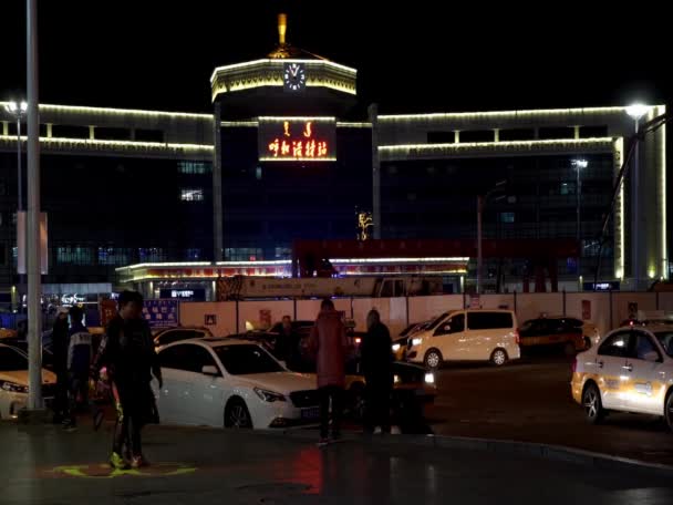 Street Scene Hohhot Erlian Night Inner Mongolia Province China 2021 — Vídeo de stock