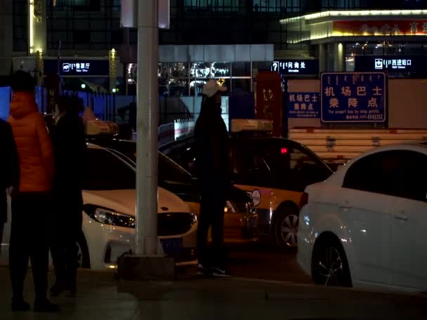 Street Scene Hohhot Erlian Night Inner Mongolia Province China 2021 — Stockvideo