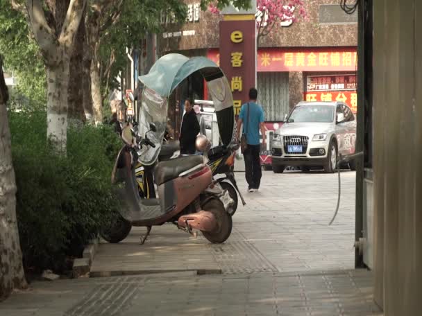 Street Scene Tonghai Erlian Yunnan Mongolia Province China 2021 — Stockvideo