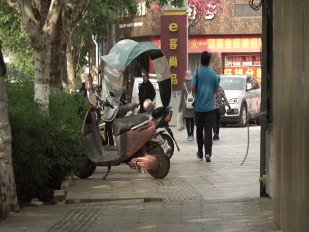 Street Scene Tonghai Erlian Yunnan Mongolia Province China 2021 — Stock Video