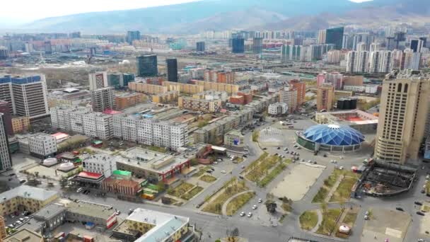 Luftaufnahme Der Gebäude Und Straßen Von Ulaanbaatar Der Hauptstadt Der — Stockvideo
