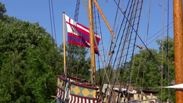 Jamestown Replica Colonial Era Ship Jamestown Settlement Virginia May 2015 — Stockvideo