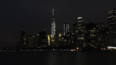 Manhattan siluetinin gece, New York City, Amerika Birleşik Devletleri