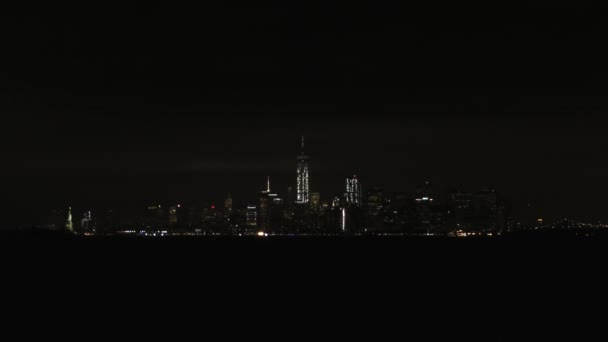 Manhattan Skyline Night Staten Island New York City Usa — ストック動画