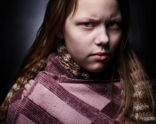 Retrato de uma menina miserável — Fotografia de Stock