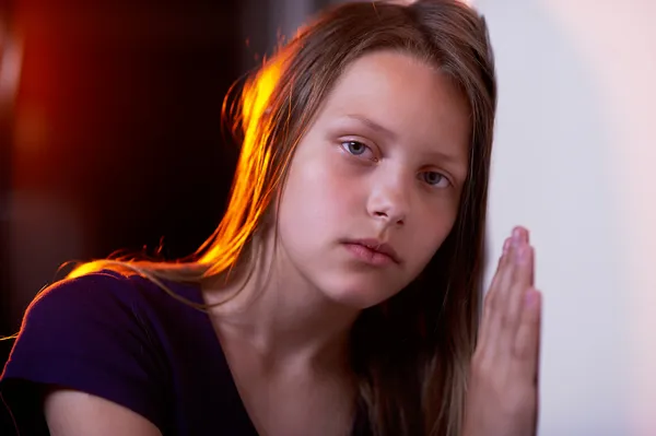 bir genç kız portresi