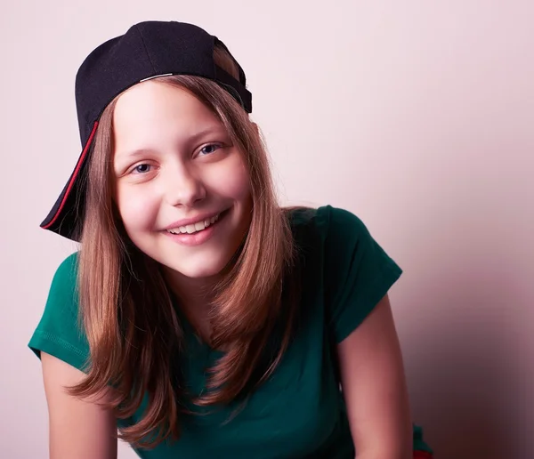 Retrato de una adolescente — Foto de Stock