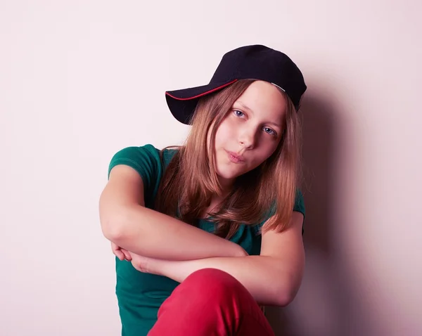 Retrato de una adolescente — Foto de Stock