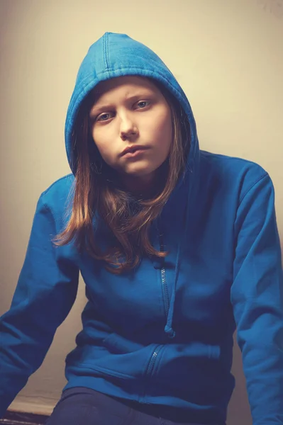 Triste ragazza adolescente — Foto Stock