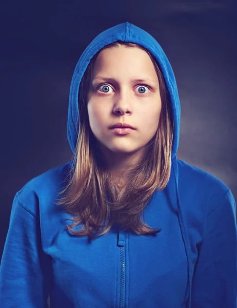 Adolescente menina chocado — Fotografia de Stock