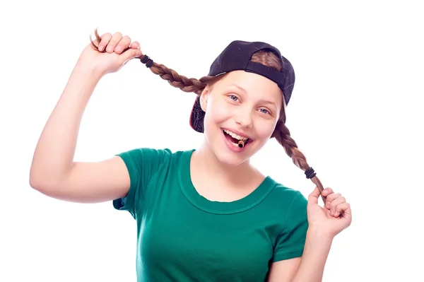 Feliz chica adolescente en gorra — Foto de Stock