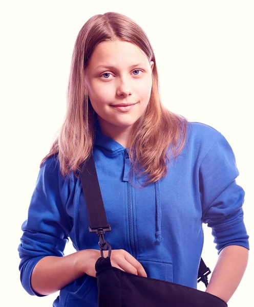 ผู้หญิงวัยรุ่นยืนกับกระเป๋าโรงเรียน — ภาพถ่ายสต็อก