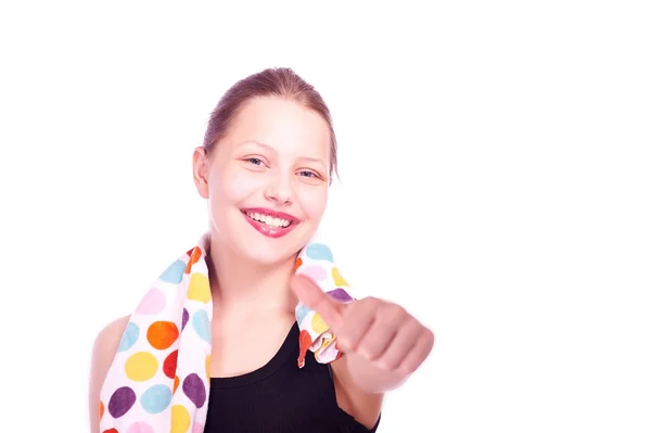 Tiener meisje verblijf met handdoek — Stockfoto