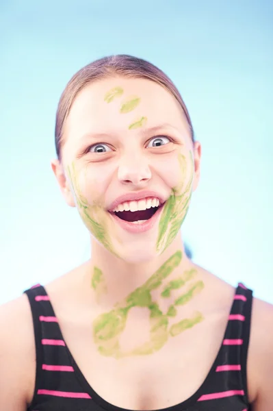 Tiener meisje lachen — Stockfoto