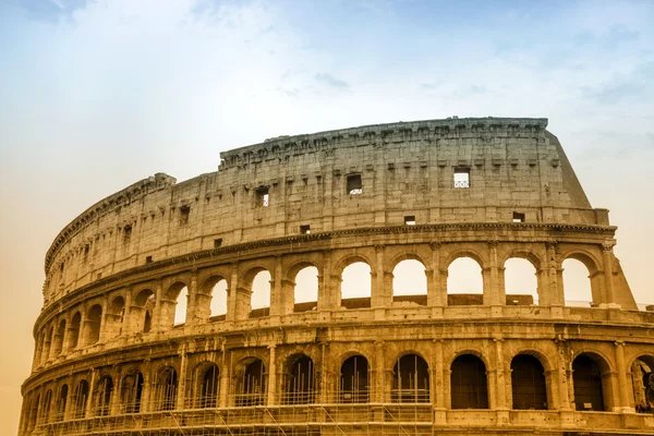 Kolosseum in rom, italien — Stockfoto