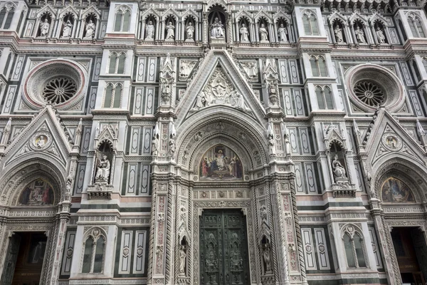 Katedry we Florencji - katedry santa maria del fiore — Zdjęcie stockowe