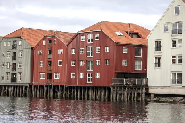 Casas de madeira em Trondheim — Fotografia de Stock