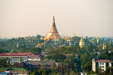 shwedagon Selami, yangoon, myanmar.