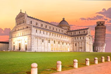Pisa, Piazza Dei Mucizevi.