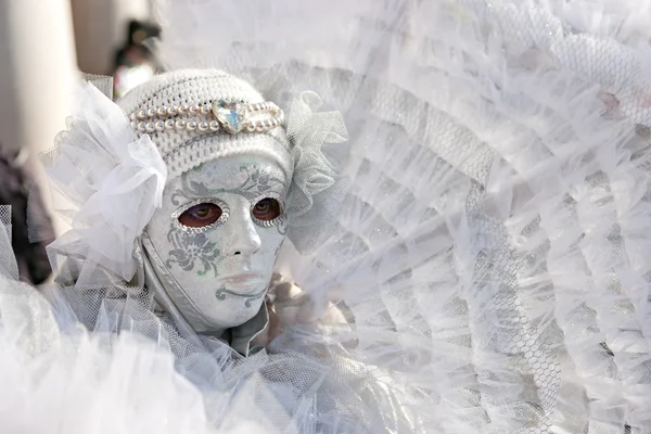 Venedig - märz 05: teilnehmer am venezianischen karneval — Stockfoto