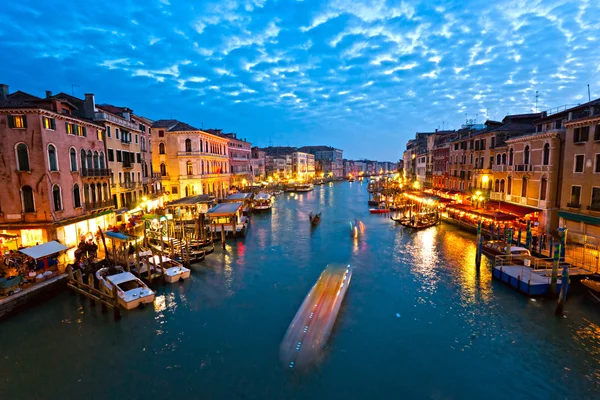 Veneția, Vedere de la Rialto Bridge . — Fotografie, imagine de stoc