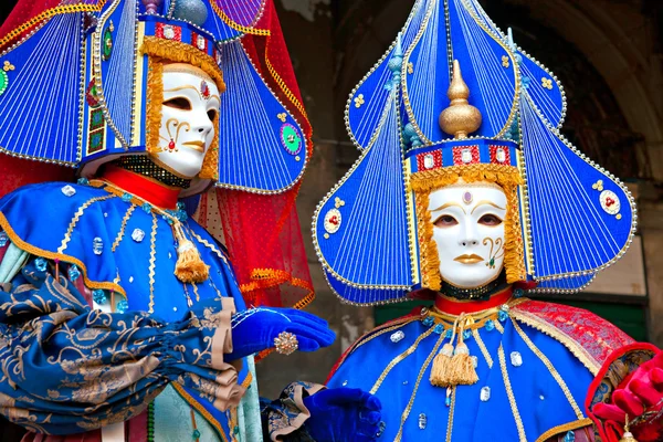Benátky - březen 05: účastníka v karneval v Benátkách, ann — Stock fotografie