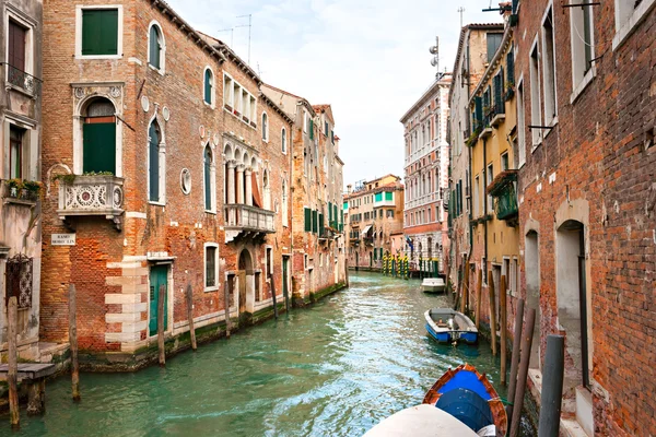 Venedig, palats vid Canal Grande. — Stockfoto