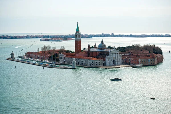 Benátky, pohled na san giorgio maggiore ze san marco. Itálie. — Stock fotografie