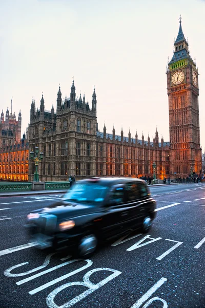 Big ben, komory parlamentu a westminster bridge, — Stock fotografie