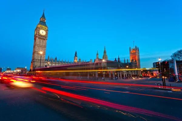 The Big Ben, the House of Parliament and the Westminster Bridge — Stock Photo, Image