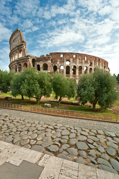 A fenséges Colosseum, Róma, Olaszország. — Stock Fotó